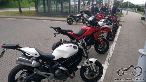 Ducati'09 Monster 696