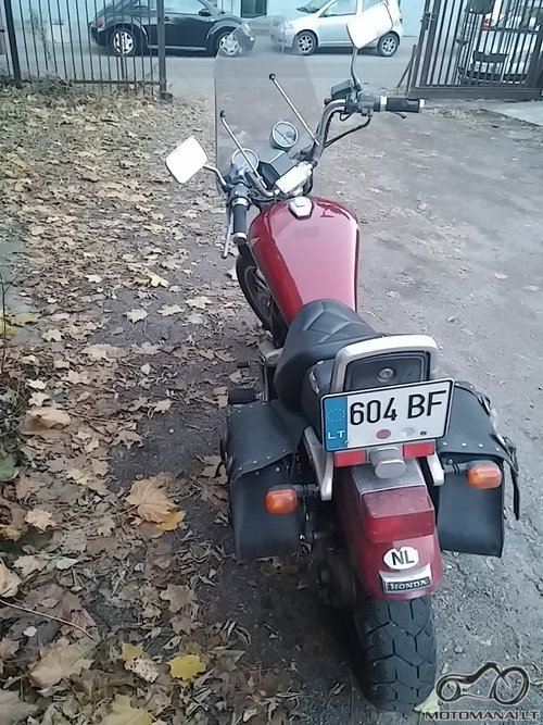 HONDA'84 VT 750 Custom  (Shadow)