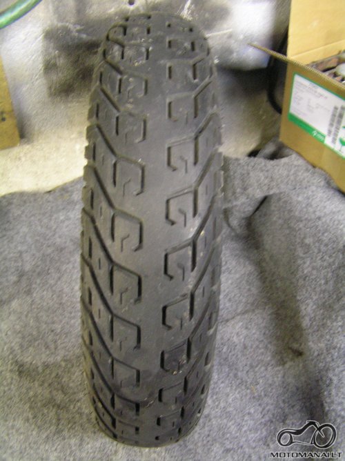 IRC Padanga IRC 140/80-R15