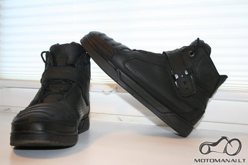 Icon ICON Ce Truant (Juoda) 42  (42) 