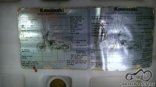 KAWASAKI'00 Kawasaki ZR-7 sėdynė