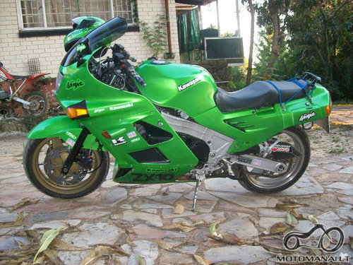 KAWASAKI'90 Kawasaki ZX-10