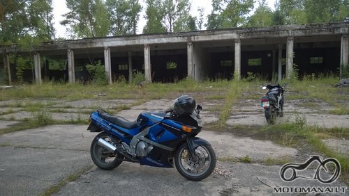 KAWASAKI'90 zzr 600