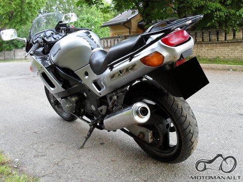 KAWASAKI'05 ZZR600 2005