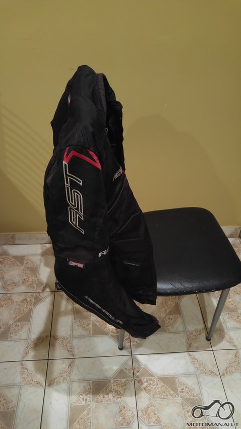RST RST Tekstiline striuke  (m) 
