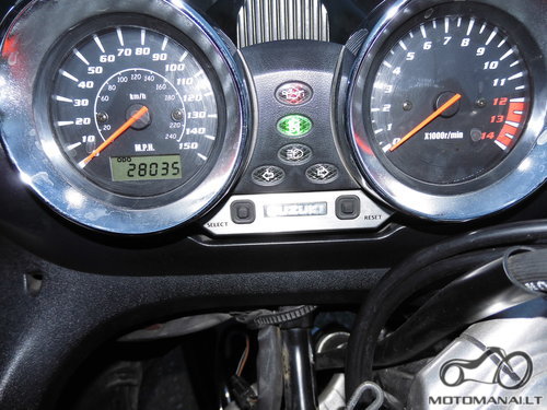 SUZUKI'00 GSF600S