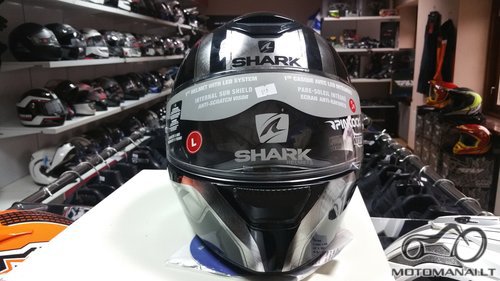 Shark Shark skwal  (L) 