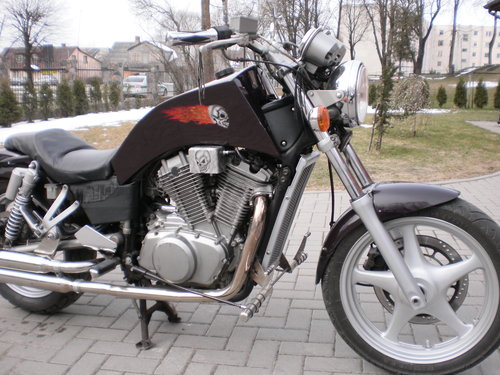 Suzuki'95 Kitas 800