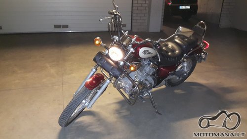 YAMAHA'99 Yamaha Virago 1999-11 2750.- €