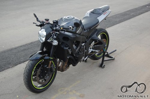 YAMAHA YAMAHA MT03 lempa
