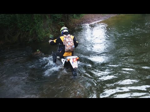 Girl stuck in the river, fail with suzuki