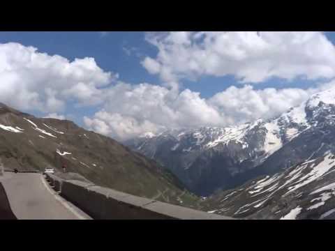 Kawasaki GTR 1000-1400 Stelvio Pass'e, Italia (1)