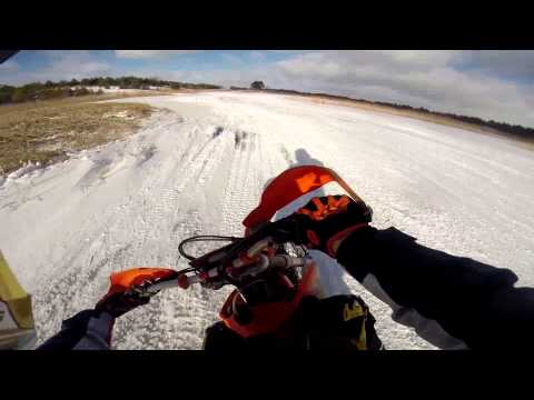 Dirtbikes Ice Riding 2015