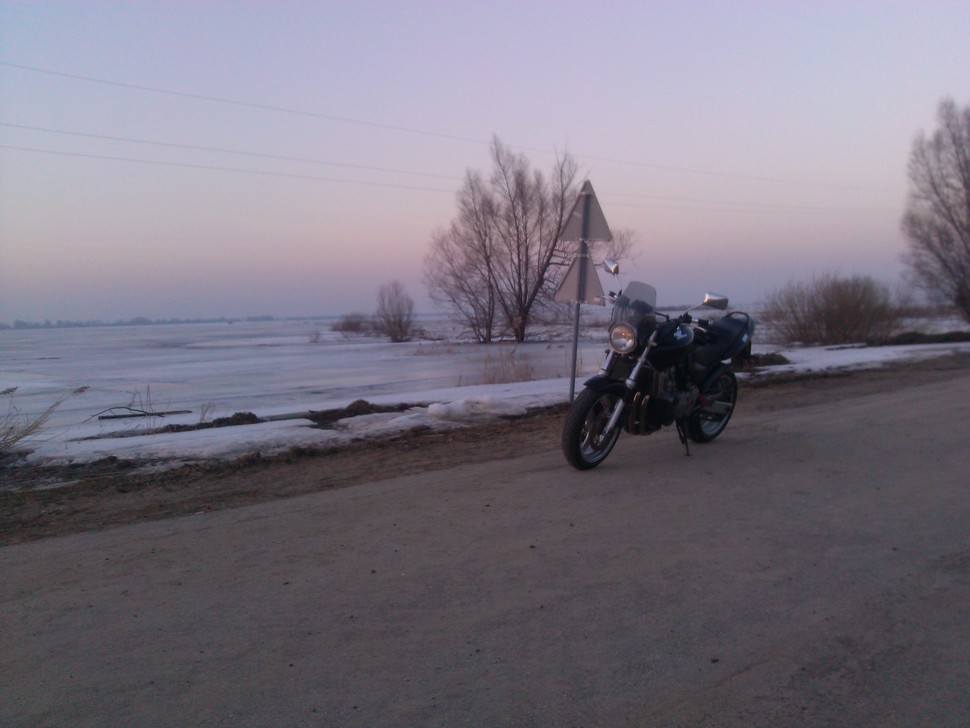 Visiems motomanams linkėjimai iš pamario krašto!