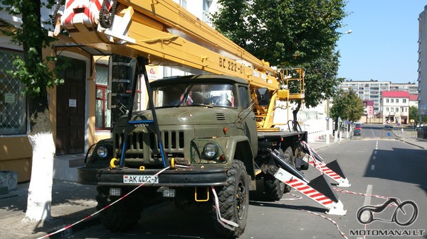 ZIL'as pakriskštytas 'Volvo'