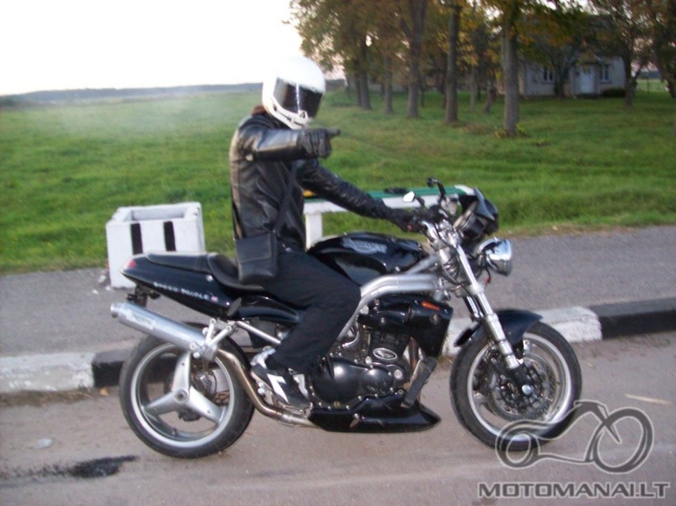 Motosoferis, musiu žudikas:)