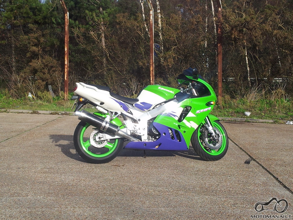 zx9r