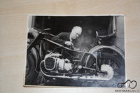 Vyksta surinkimo darbai , tuoj kursime ir i kelione .... ( apie 1970 - 1980 m ) Moto SENELIAI'11 2011 Vyksta surinkimo darbai , tuoj kursime ir i kelione .... ( apie 1970 - 1980 m )