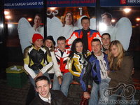 mus saugo angelai :-)