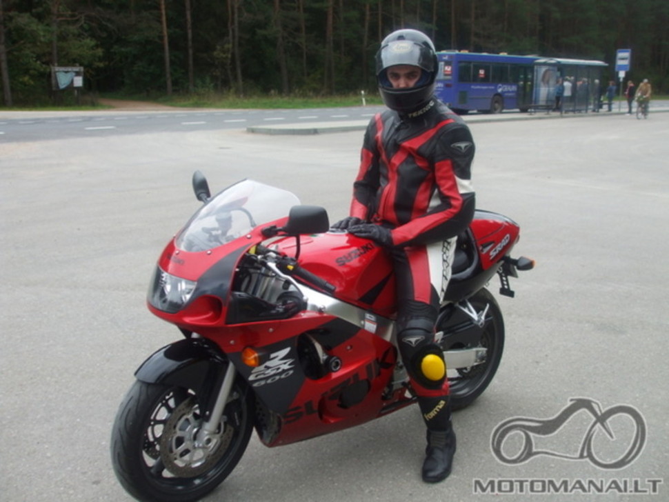 Gixxer