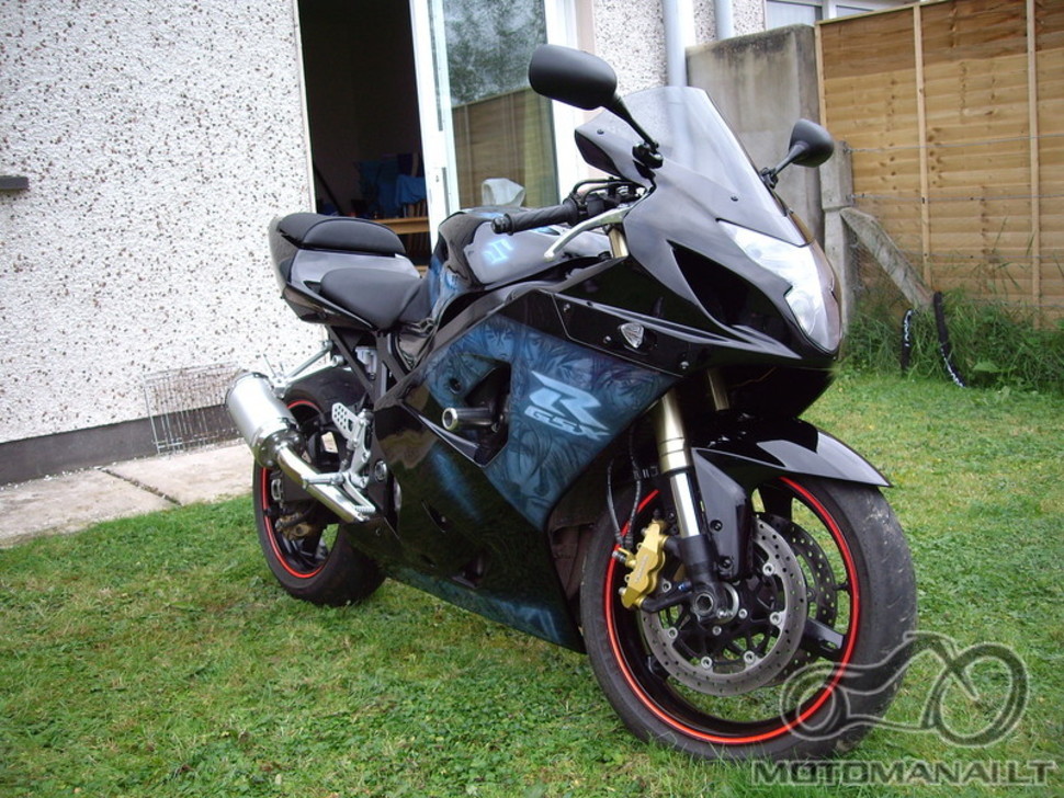 suzukigsx r600 k5