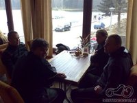 Kauno motomanai: Pasivėžinimų ir pasisėdėjimų tema. kovo 2 d. (antradienį) 19.00 užeigoje -Aitvaras- Kauno motomanai Kauno motociklininkų būrelis. Funikas valdo :) 1970 Kauno motomanai: Pasivėžinimų ir pasisėdėjimų tema. kovo 2 d. (antradienį) 19.00 užeigoje -Aitvaras-