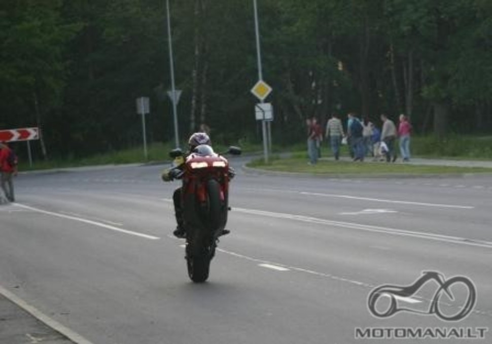 Moto pasivažinėjimai Klaipedoje(h);)