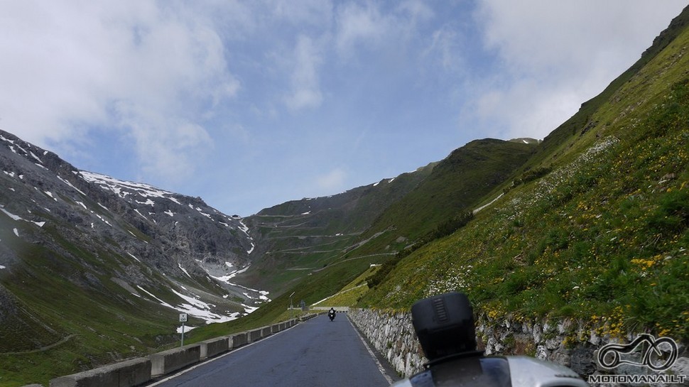 stelvio pass