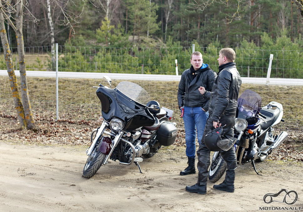 Broliu pliurpalai :D