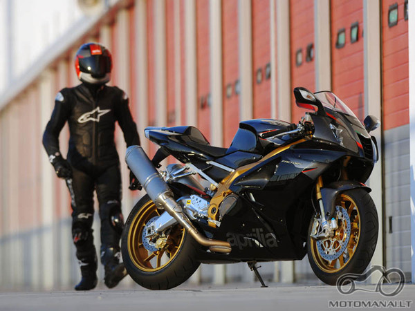 Aprilia RSV 1000 R  Factory