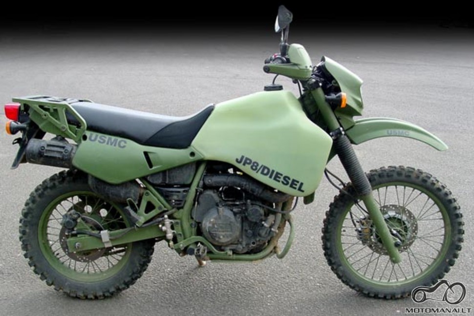 http://www.motomanai.lt/f_/media/Motociklai/Harley-Davidson_motociklai/zoom/Harley-Davidson_motociklai_HARLEY_DAVIDSON_Blogiuku_ivaizdis_jau_praeitis_35.jpg