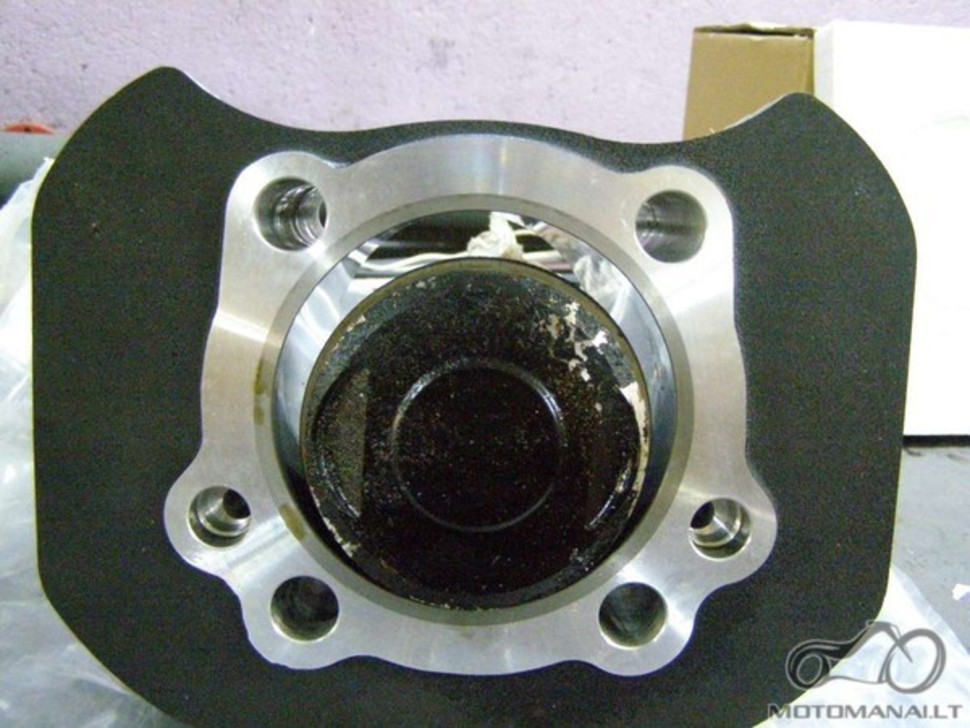 HD XL 883 to 1200 conversion. (Tsakant perdarImas)