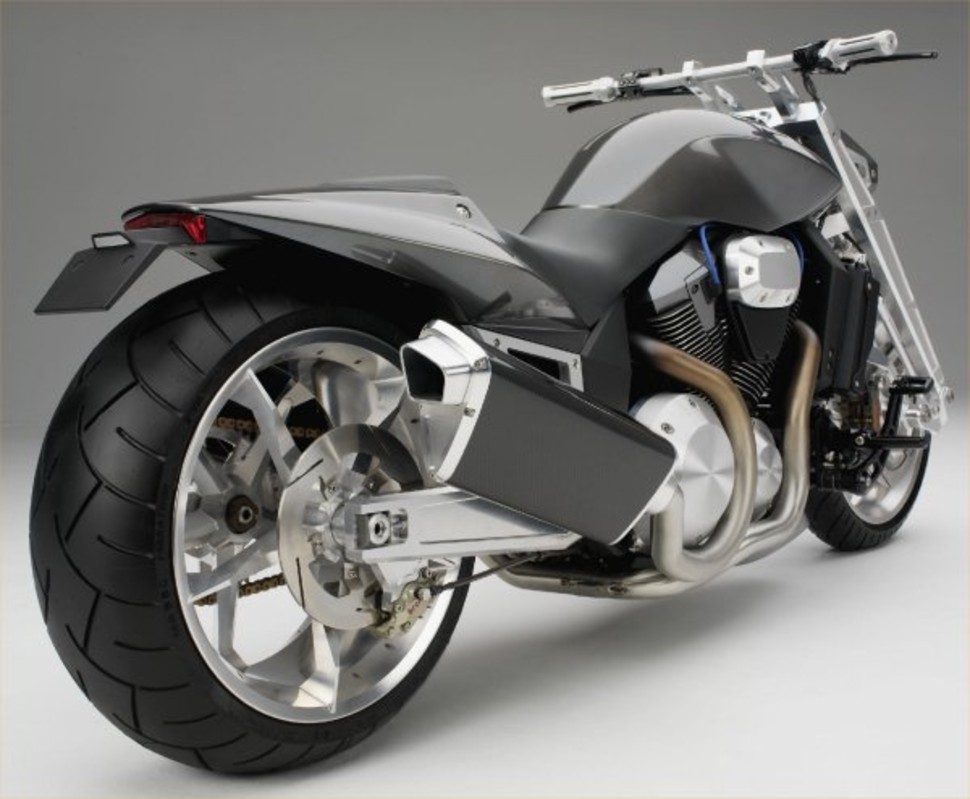 2010 Honda Fury: naujas Honda čioperis