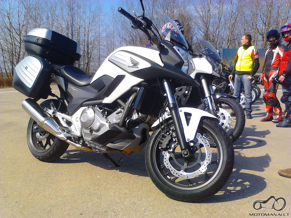 NC700X