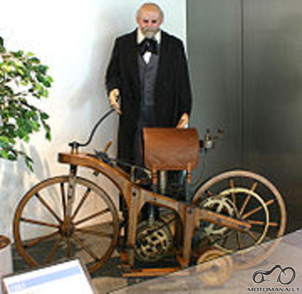 Atsakyta: 1885 Daimler Reitwagen