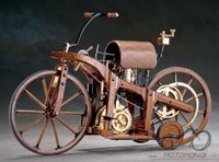 Atsakyta: 1885 Daimler Reitwagen