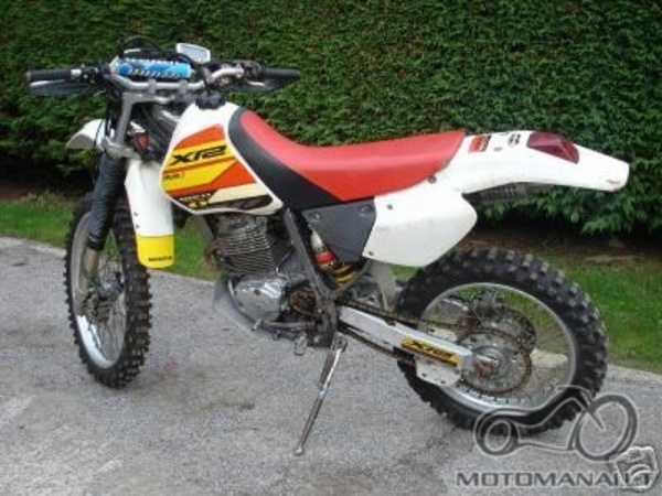 Honda XR250R piktinimas