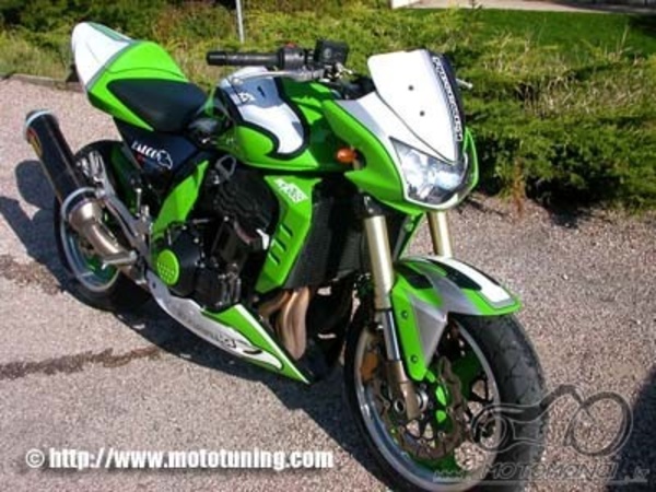 Kawasaki Z 750 stylingas, patarkit