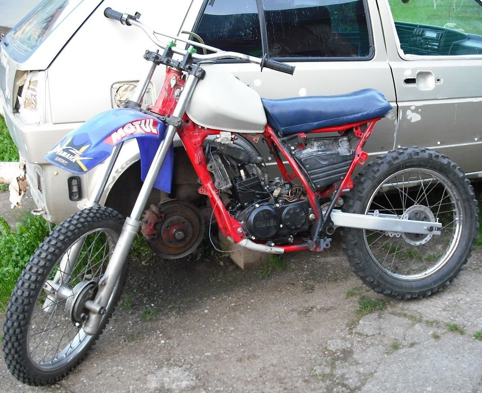 Detaliu kratinys  yamaha dt 80