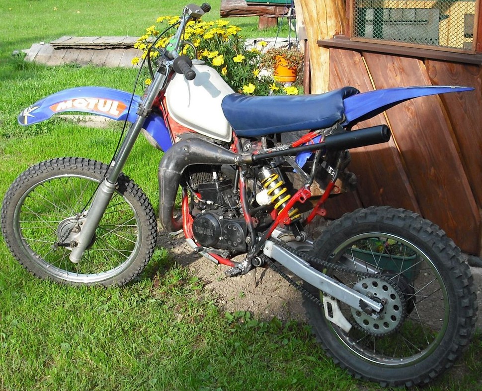 Detaliu kratinys  yamaha dt 80