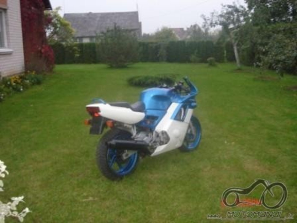 Honda cbr 600 f2 tiuning