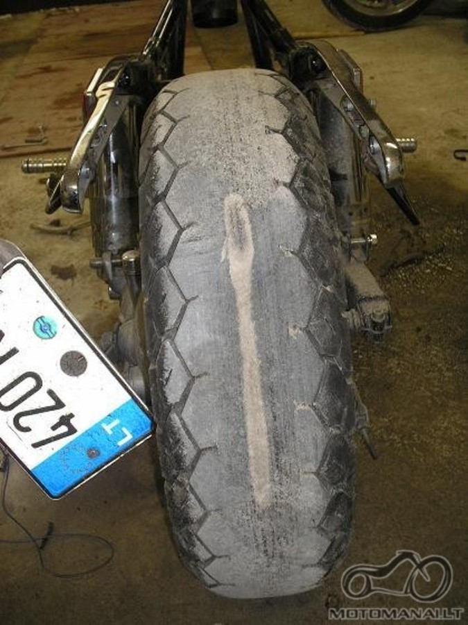 VT1100 piktinimas