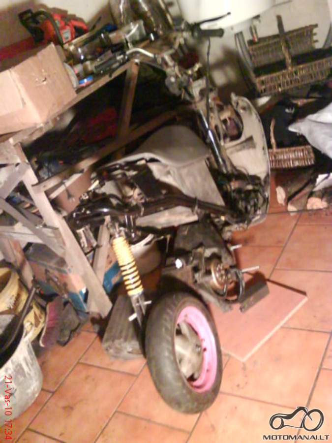 hyosung sf 50 in piaggio 125