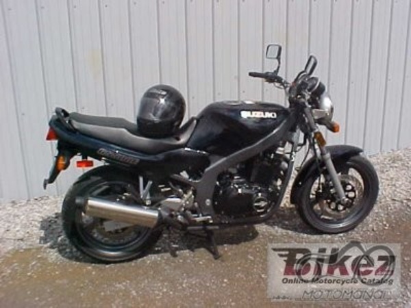 Suzuki GS 500E +-