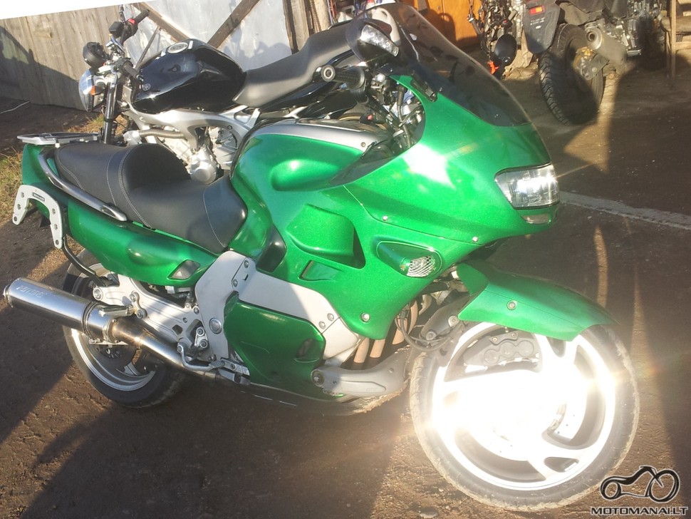 YAMAHA GTS 1000 (1994.12)