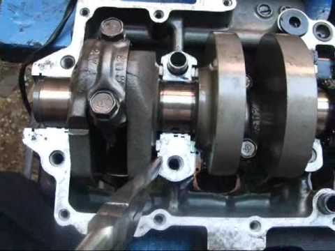 Suzuki GSX-R Transmission Install & crankcase assembly