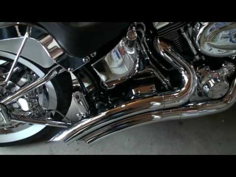 AMAZING Harley Davidson Sound - AWESOME sound