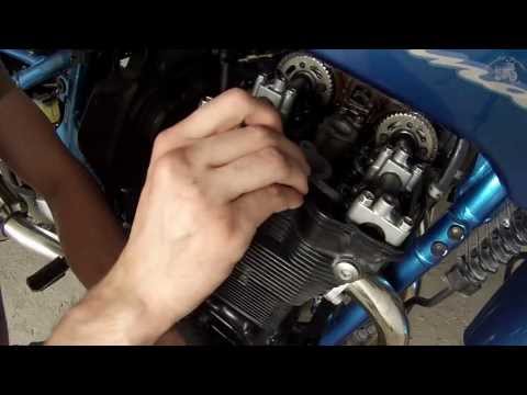 Valve clearance adjustment - Suzuki Bandit GSF 600 / 650/1200 (regulacja luzów zaworowych)