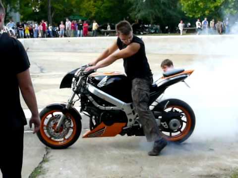 Honda vfr 750 f streetfighter #5