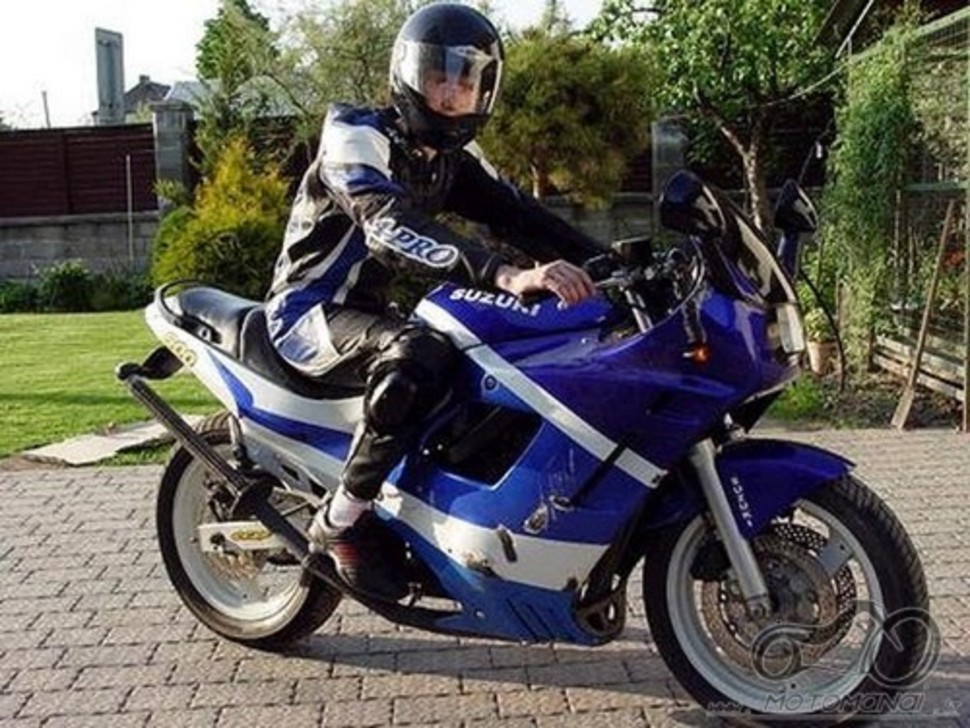 Mano MOTO